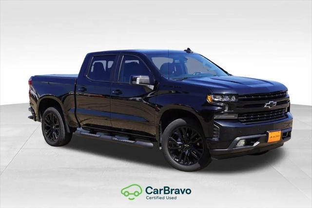 2020 Chevrolet Silverado 1500 4WD Crew Cab Short Bed RST for sale in Lakeville, MN