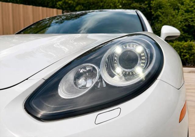 2014 Porsche Panamera 4