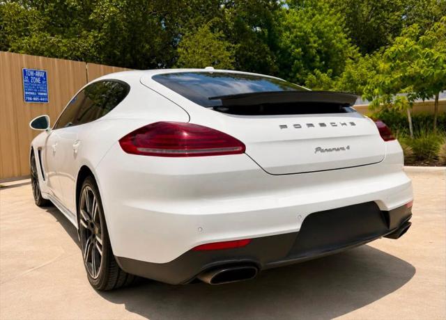 2014 Porsche Panamera 4
