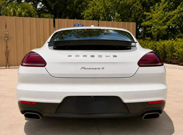 2014 Porsche Panamera 4