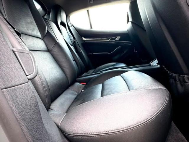 2014 Porsche Panamera 4