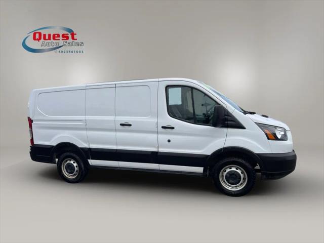 2019 Ford Transit w/60/40 Side Door w/RWB