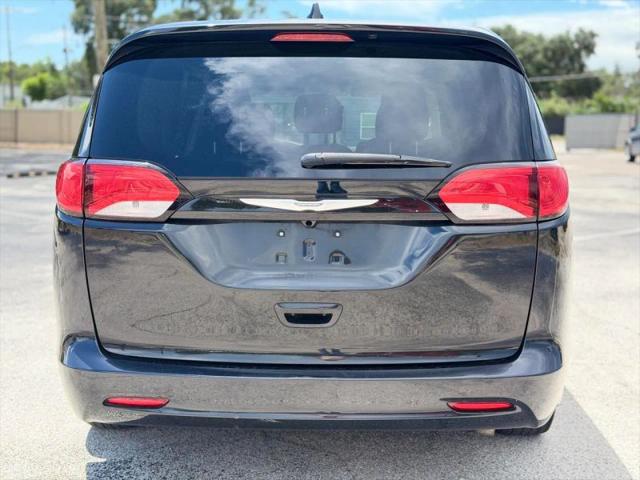 2017 Chrysler Pacifica Touring