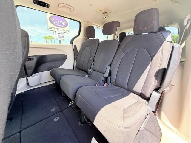 2017 Chrysler Pacifica Touring