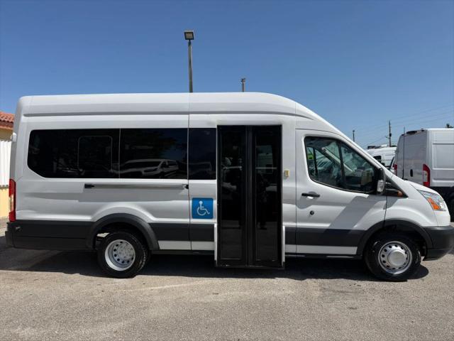 2017 Ford Transit XLT Extended Length w/High Roof w/Sliding Side Door