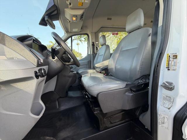 2017 Ford Transit XL