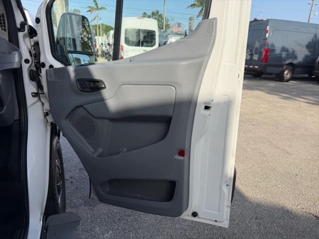 2017 Ford Transit XL