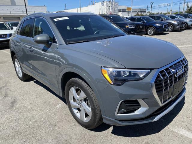 2020 Audi Q3 Premium 45 TFSI quattro Tiptronic