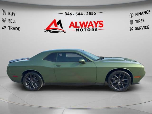 2021 Dodge Challenger SXT
