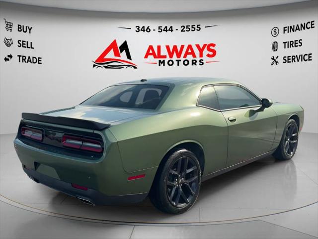 2021 Dodge Challenger SXT