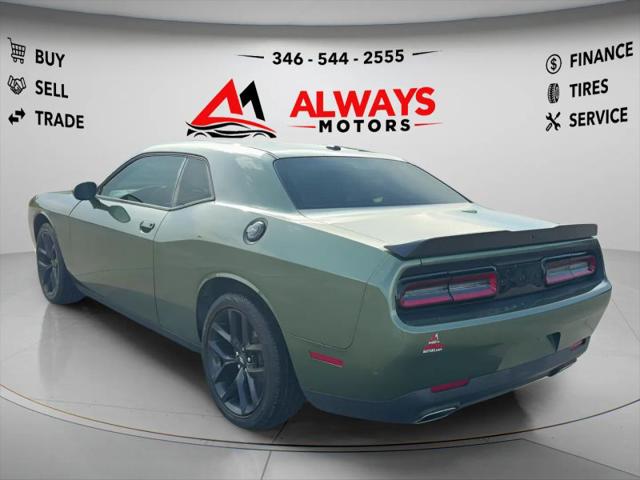 2021 Dodge Challenger SXT
