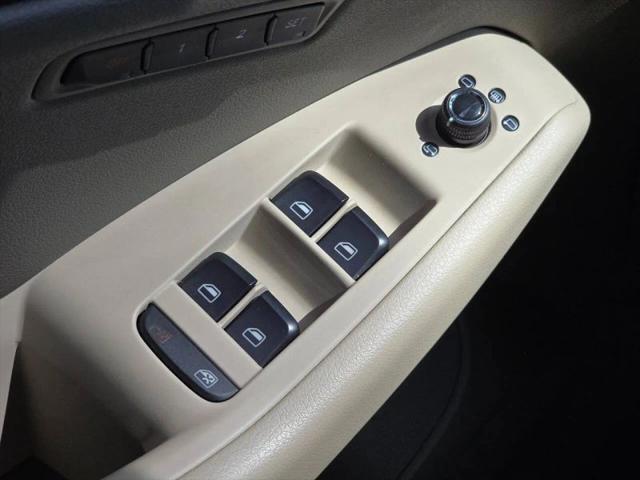 2011 Audi Q5 2.0T Premium