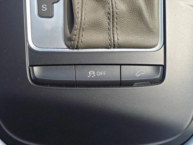 2011 Audi Q5 2.0T Premium