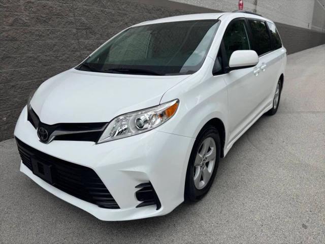2019 Toyota Sienna LE 8 Passenger for sale in Addison, IL
