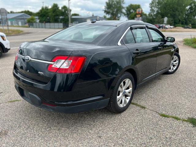 2011 Ford Taurus SEL