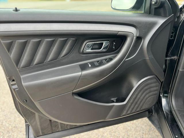 2011 Ford Taurus SEL