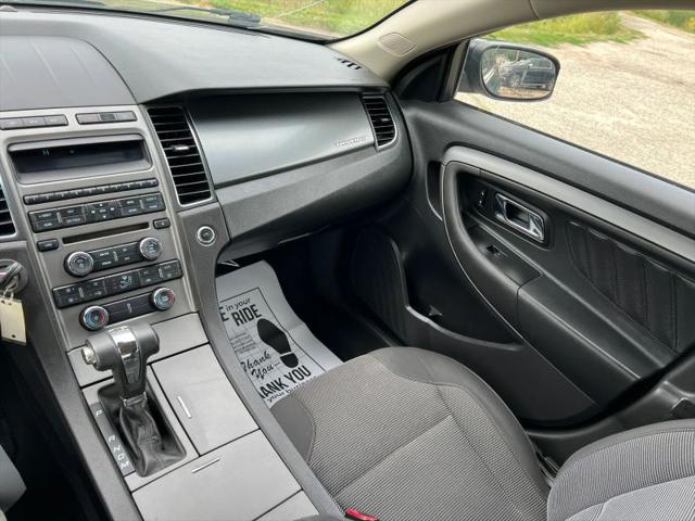 2011 Ford Taurus SEL