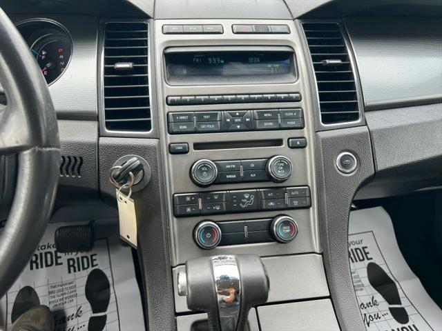 2011 Ford Taurus SEL
