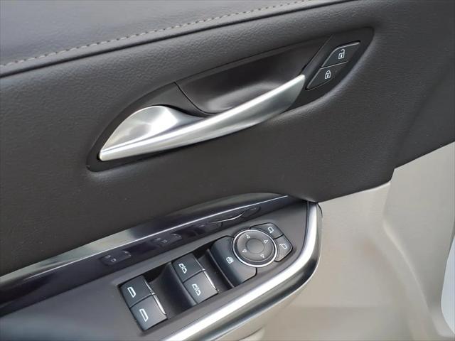 2023 Cadillac XT4 AWD Luxury