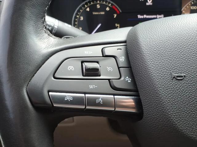 2023 Cadillac XT4 AWD Luxury