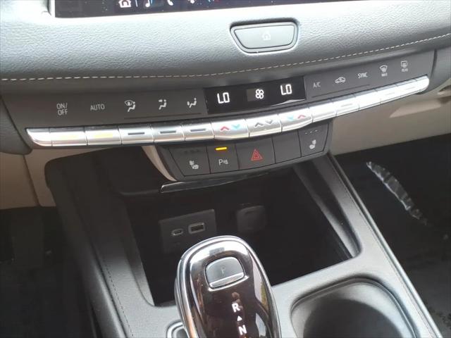 2023 Cadillac XT4 AWD Luxury