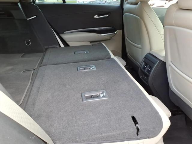 2023 Cadillac XT4 AWD Luxury