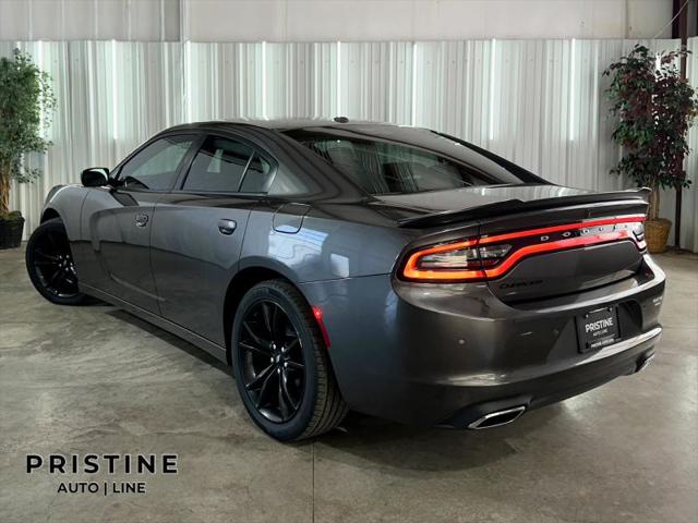 2018 Dodge Charger SXT RWD