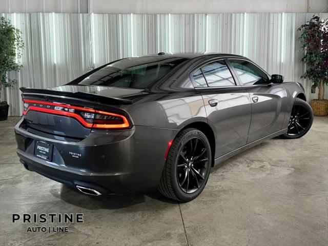 2018 Dodge Charger SXT RWD
