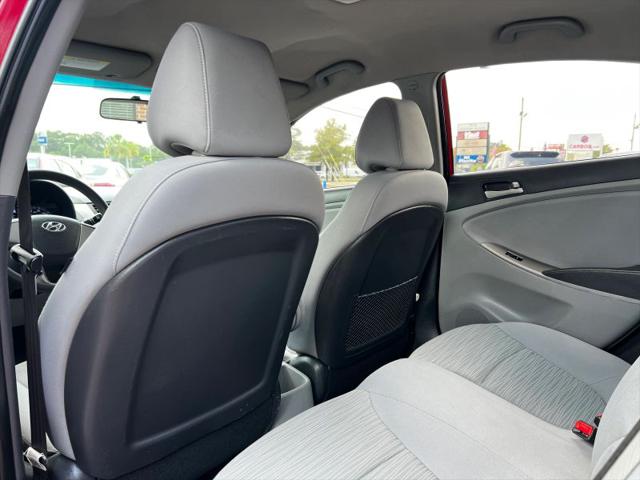 2017 Hyundai Accent SE