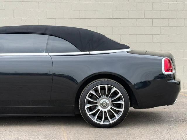 2018 Rolls-Royce Dawn Base