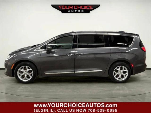 2017 Chrysler Pacifica Touring-L Plus