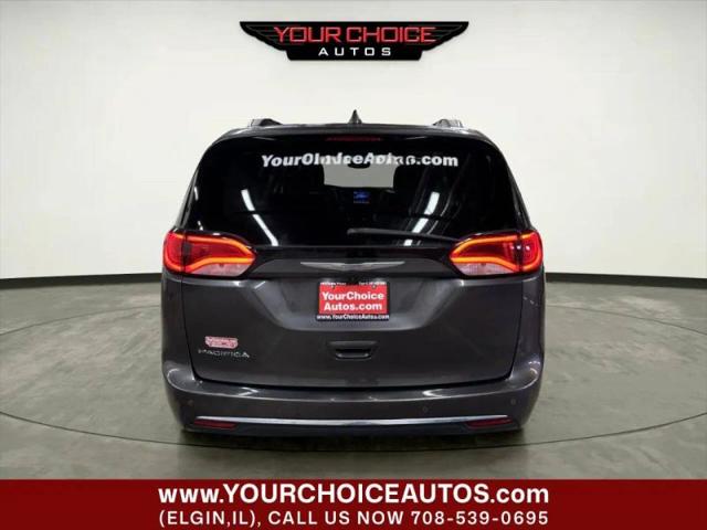 2017 Chrysler Pacifica Touring-L Plus