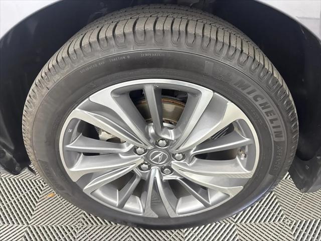 2017 Acura MDX w/Technology Package