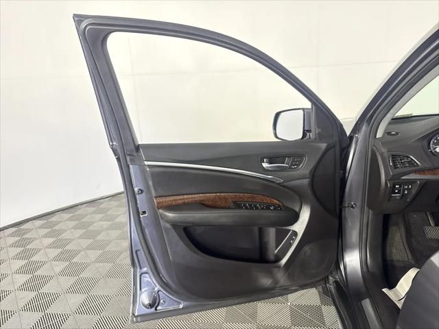 2017 Acura MDX w/Technology Package