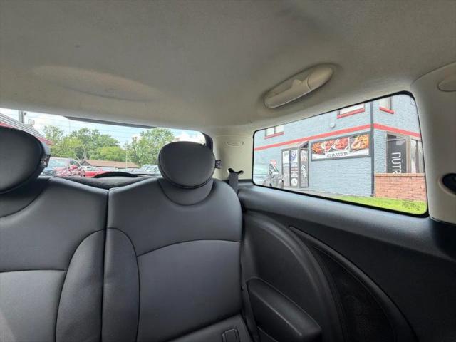 2013 MINI Hardtop Cooper