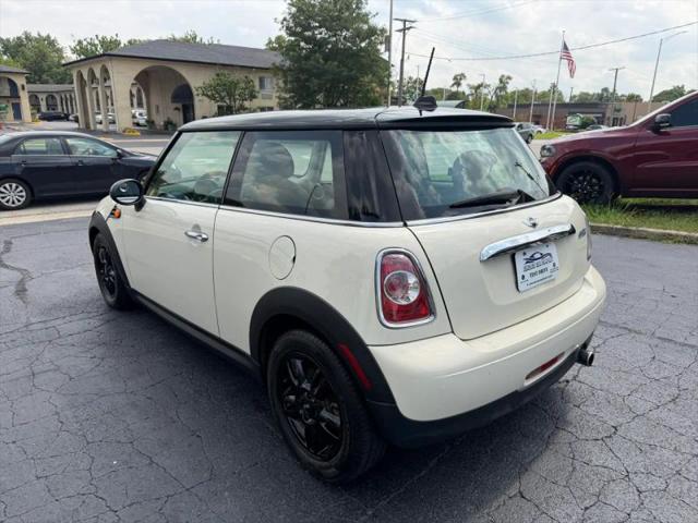 2013 MINI Hardtop Cooper
