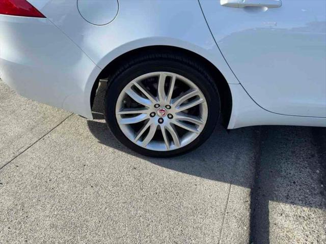 2016 Jaguar XF 35t Prestige