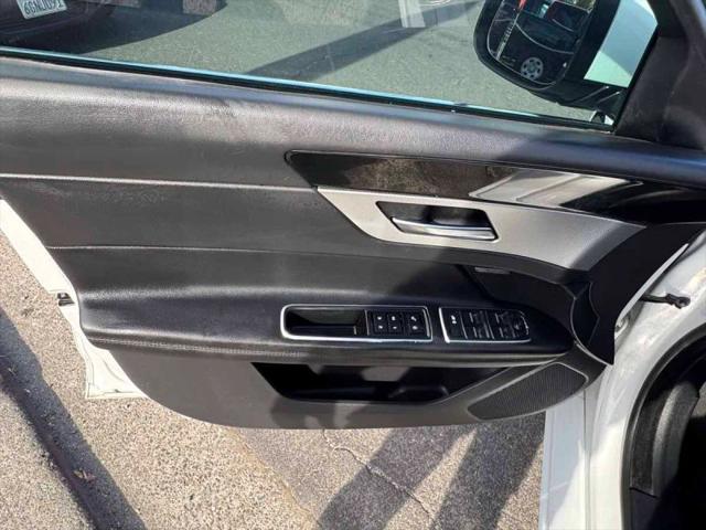 2016 Jaguar XF 35t Prestige
