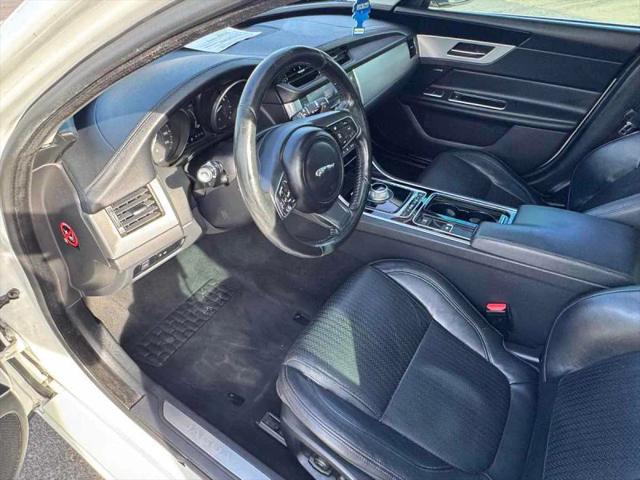 2016 Jaguar XF 35t Prestige