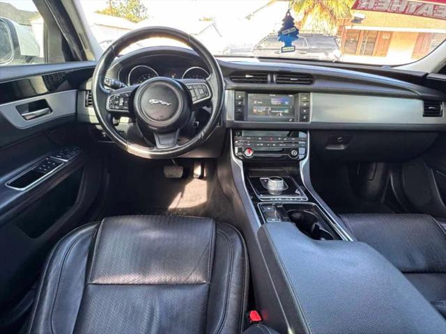 2016 Jaguar XF 35t Prestige