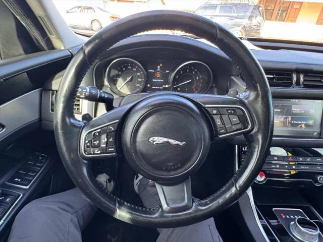2016 Jaguar XF 35t Prestige