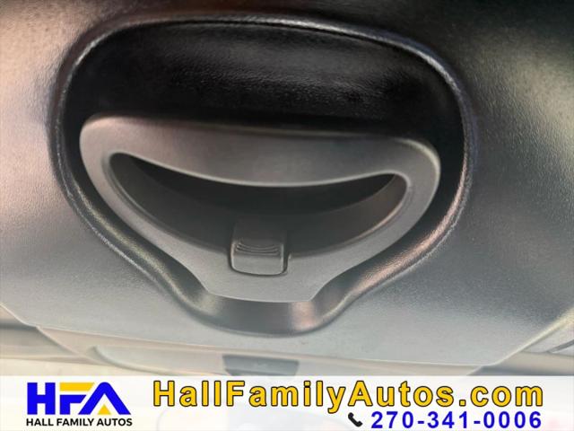 2005 Chrysler Crossfire Base
