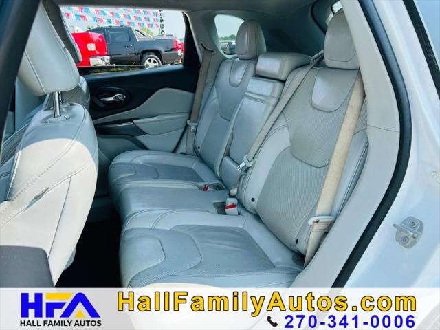 2019 Jeep Cherokee Limited FWD