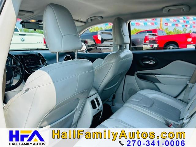 2019 Jeep Cherokee Limited FWD