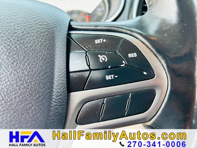 2019 Jeep Cherokee Limited FWD