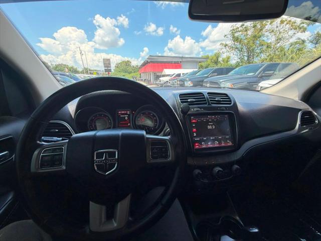 2019 Dodge Journey Crossroad