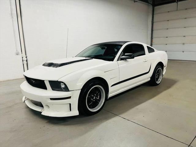2007 Ford Mustang V6 Deluxe