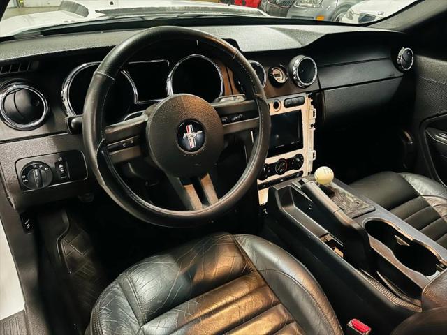 2007 Ford Mustang V6 Deluxe