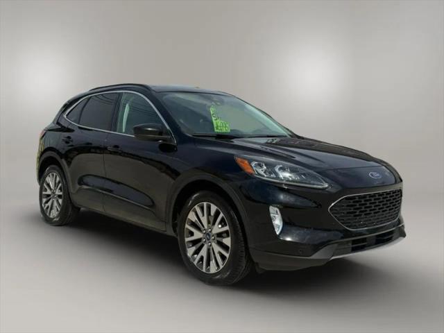 2021 Ford Escape Titanium for sale in Redford, MI