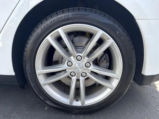 2015 Tesla Model S 70